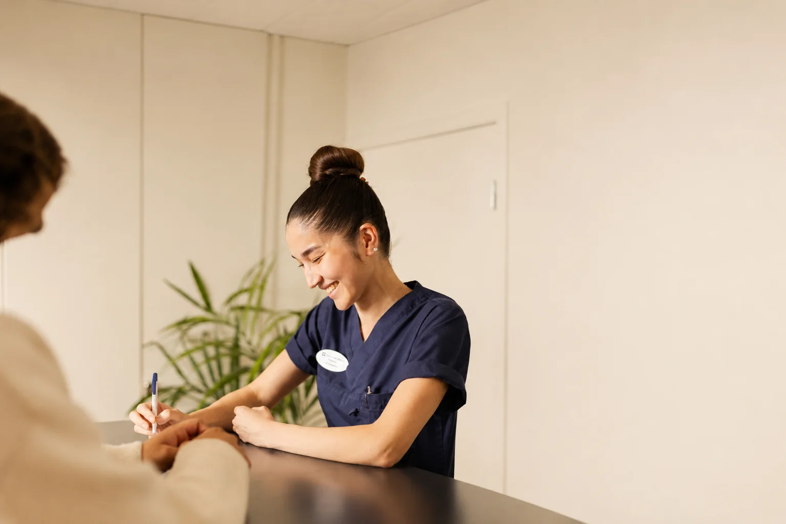 Private gynecological health consultation at Executive Health
